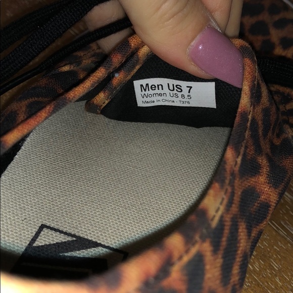 Leopard vans - Picture 5 of 5